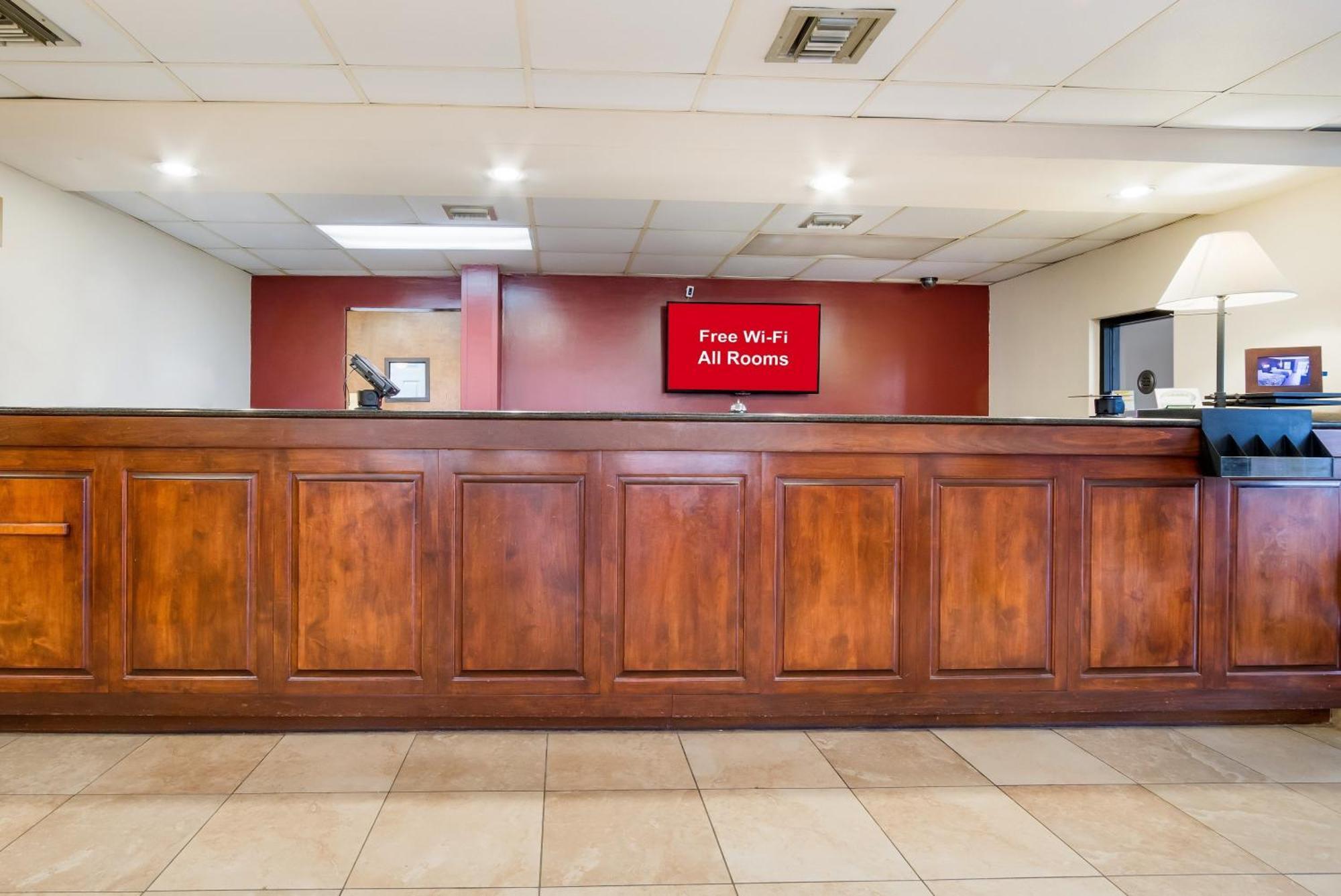 Red Roof Inn Augusta - Washington Road Buitenkant foto