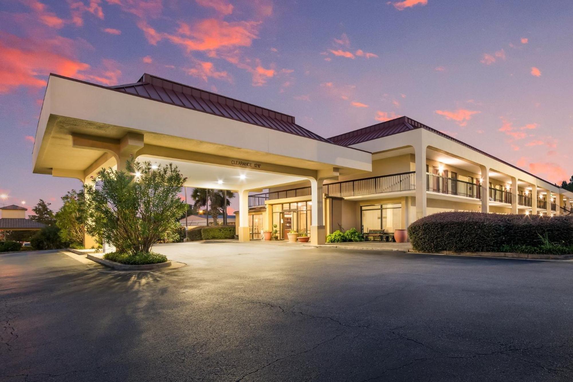Red Roof Inn Augusta - Washington Road Buitenkant foto