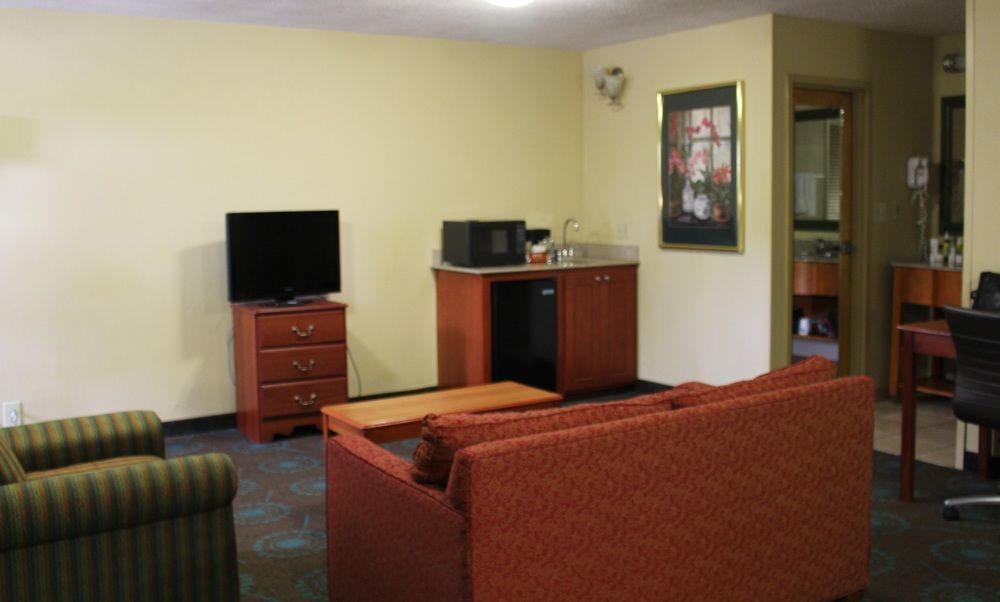 Red Roof Inn Augusta - Washington Road Buitenkant foto